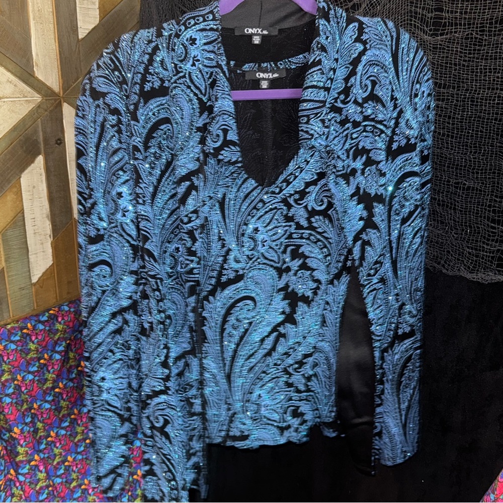 Onyx Black and Blue Top